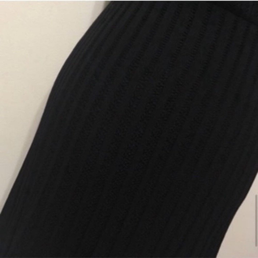 🔴 BCBGmaxAzria Black Pleated Ruffle Black Prom Dress! 🔥 - Picture 12 of 12